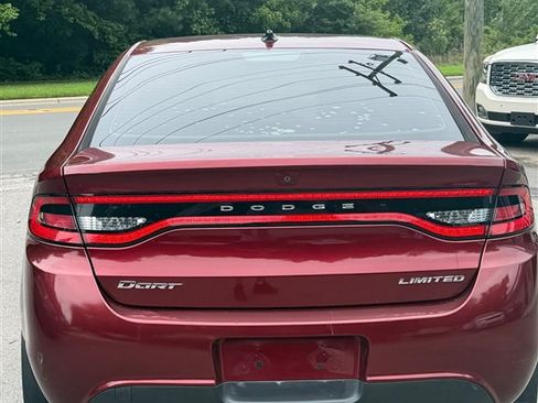 Used 2015 Dodge Dart Limited FWD image 7