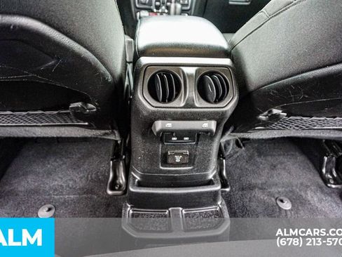 Used 2024 Jeep Wrangler Unlimited Rubicon 4xe AWD/4WD image 32