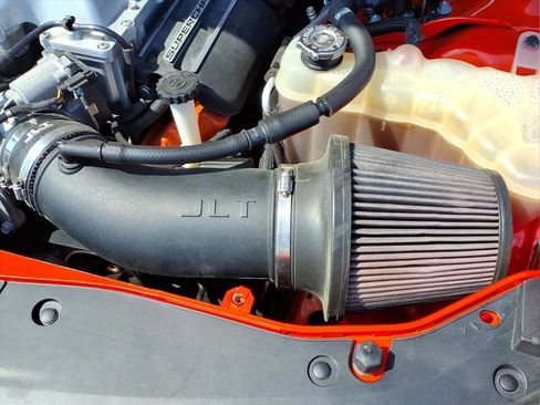 Used 2019 Dodge Charger SRT Hellcat w/ Navigation & Travel Group RWD image 12