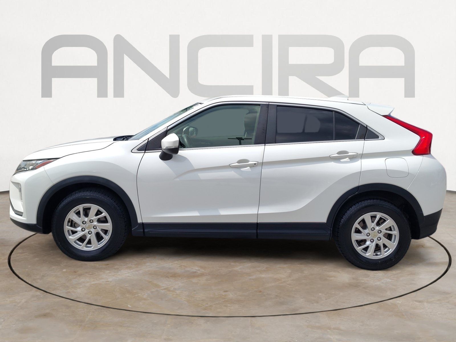 Used 2018 Mitsubishi Eclipse Cross ES FWD image 7