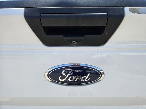 Used 2018 Ford F150 XLT w/ Equipment Group 301A Mid image 6