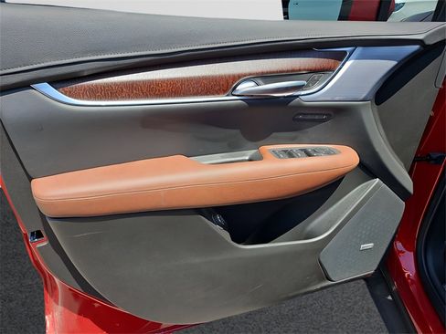 New 2025 Cadillac XT5 Premium Luxury w/ Technology Package image 18