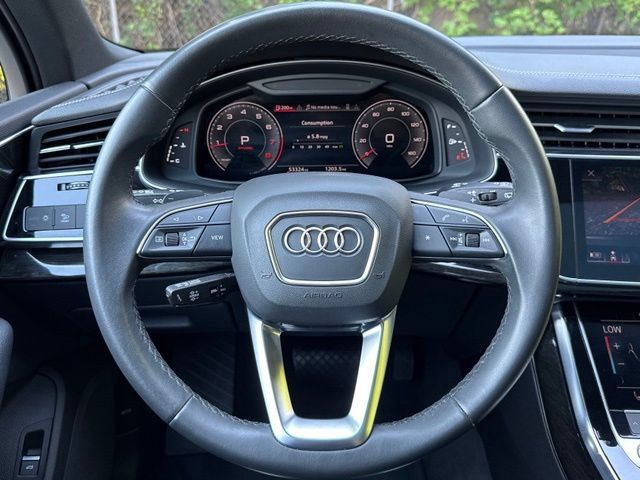 Used 2023 Audi Q7 2.0T Premium w/ Convenience Package AWD/4WD image 14