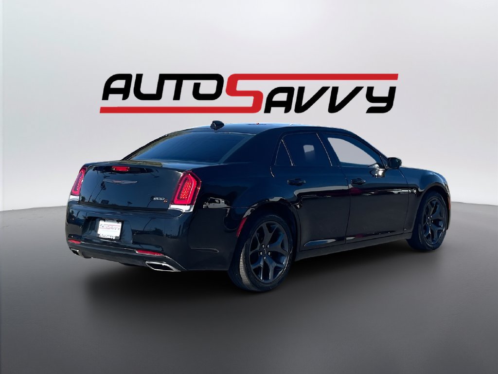 Used 2021 Chrysler 300 S RWD image 7