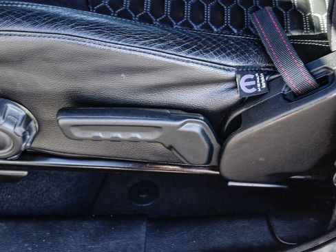 Used 2019 Jeep Wrangler Unlimited Rubicon image 20