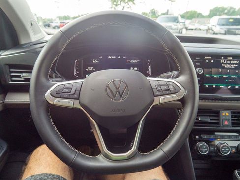 Used 2023 Volkswagen Taos SEL AWD/4WD image 21