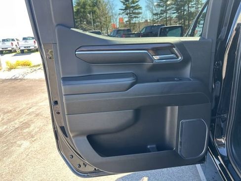 Used 2024 GMC Sierra 1500 SLT w/ SLT Convenience Package AWD/4WD image 16