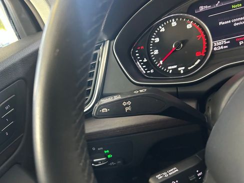 Used 2023 Audi Q5 2.0T Premium w/ Convenience Package image 23