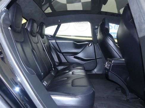 Used 2017 Tesla Model S 60D image 19