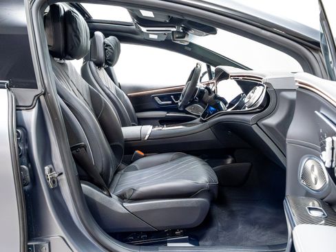 Used 2023 Mercedes-Benz EQS AMG 4MATIC image 28