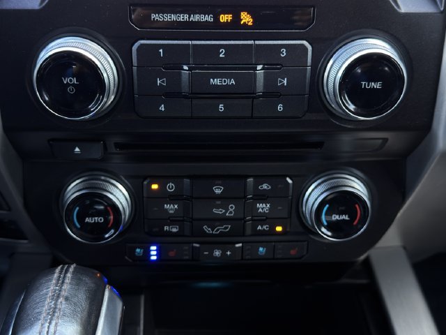 Used 2018 Ford F150 Platinum w/ Equipment Group 701A Luxury RWD image 23