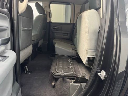 Used 2018 RAM 1500 Big Horn image 30