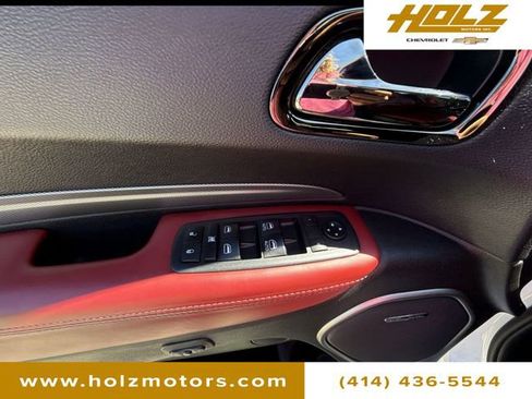 Used 2020 Dodge Durango R/T w/ Technology Group AWD/4WD image 25