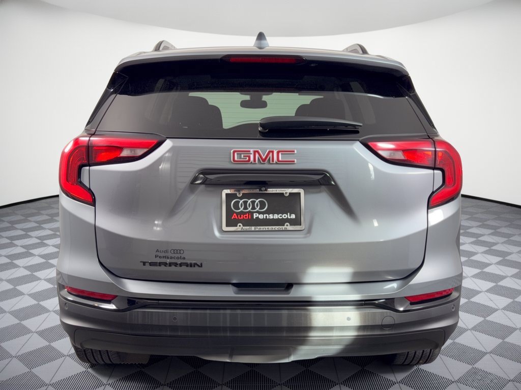 Used 2020 GMC Terrain SLE w/ Driver Convenience Package FWD image 11