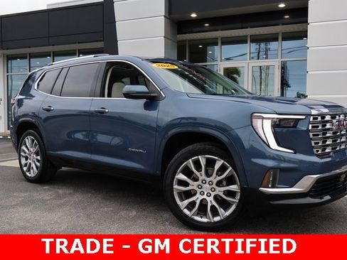 Certified 2025 GMC Acadia Denali w/ Super Cruise Package image 2