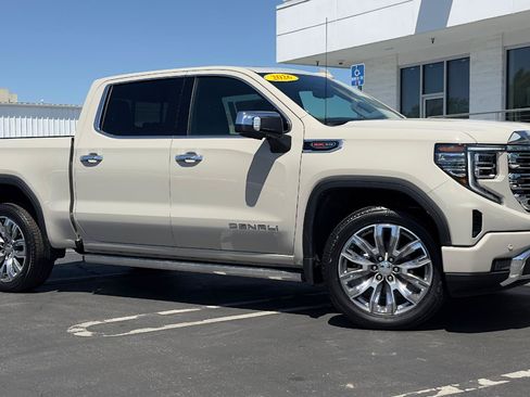 New 2026 GMC Sierra 1500 Denali AWD/4WD image 2