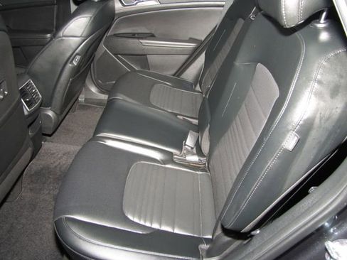 Used 2024 Kia Sportage SX FWD image 13