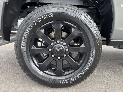 New 2026 RAM 2500 Laramie AWD/4WD image 12