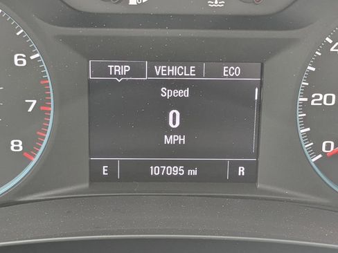 Used 2023 Chevrolet Malibu LT image 30