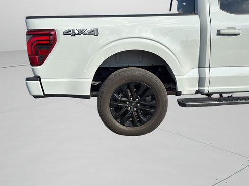 Used 2024 Ford F150 Lariat w/ Equipment Group 502A High AWD/4WD image 15
