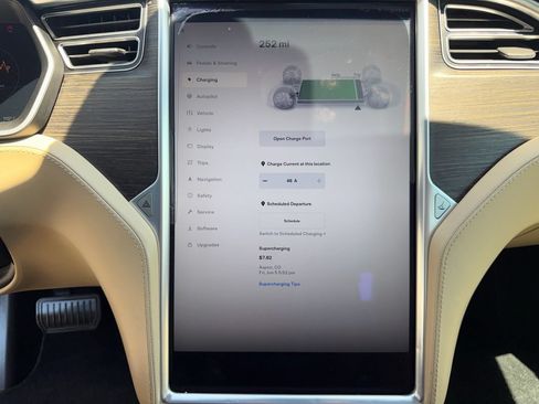 Used 2016 Tesla Model S 90D AWD/4WD image 34
