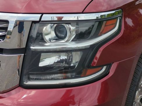 Used 2019 Chevrolet Tahoe Premier AWD/4WD image 9