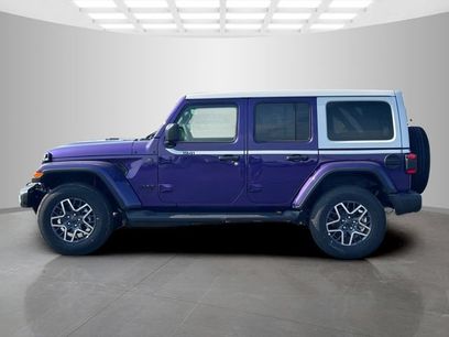 New 2026 Jeep Wrangler Unlimited Sahara w/ Whitecap Package