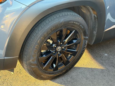 Used 2023 MAZDA CX-50 2.5 S w/ Preferred Plus Pkg image 6