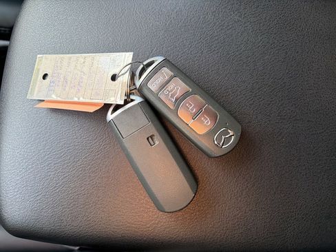 Used 2017 MAZDA CX-5 Touring w/ Preferred Equipment Package image 16