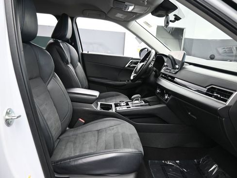 Used 2022 Mitsubishi Outlander SE image 46