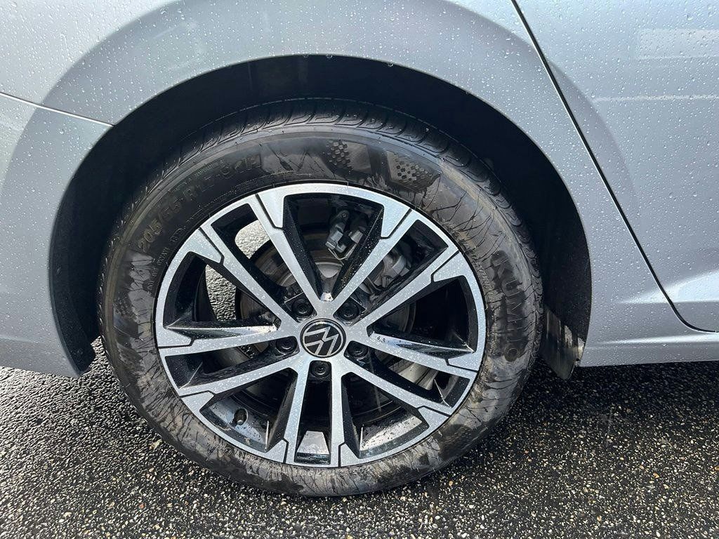 Certified 2026 Volkswagen Jetta Sport FWD image 33