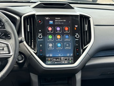 Certified 2025 Subaru Ascent Limited AWD/4WD image 17