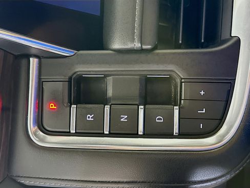 Used 2022 Chevrolet Tahoe LT image 20