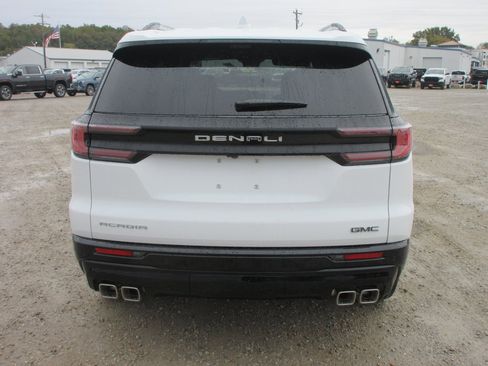 New 2026 GMC Acadia Denali Ultimate image 6