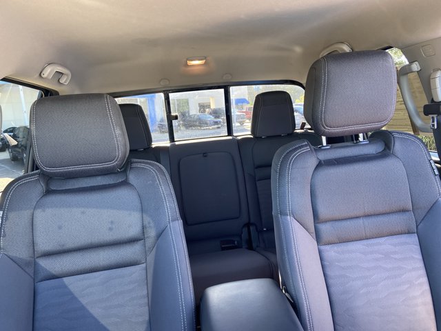 Used 2022 Nissan Frontier SV w/ Technology Package AWD/4WD image 19