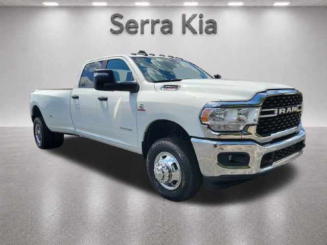 Used 2024 RAM 3500 Big Horn AWD/4WD image 7