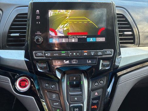 Used 2020 Honda Odyssey Elite image 4