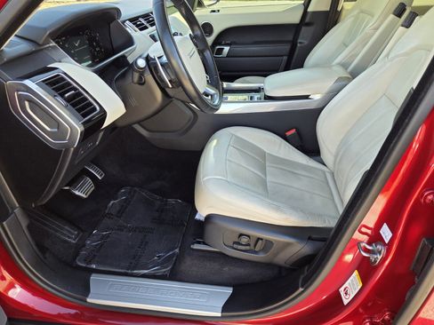 Used 2021 Land Rover Range Rover Sport HSE Silver Edition image 17