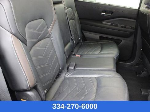 Certified 2023 Nissan Pathfinder Platinum w/ Cargo Package image 21