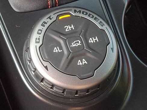 Used 2024 Ford Bronco Heritage Edition AWD/4WD image 25