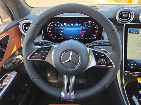 New 2026 Mercedes-Benz GLC 300 4MATIC image 22