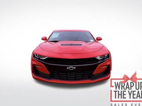 Used 2019 Chevrolet Camaro SS image 9
