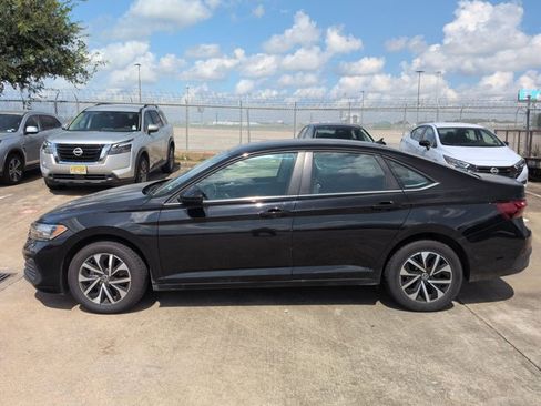 Used 2024 Volkswagen Jetta S FWD image 9