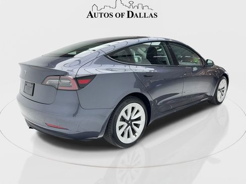 Used 2023 Tesla Model 3 Standard Range image 9