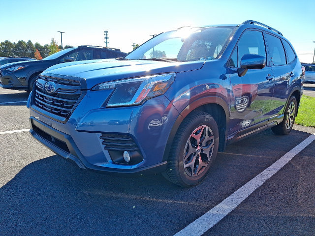 Used 2022 Subaru Forester Premium AWD/4WD image 3