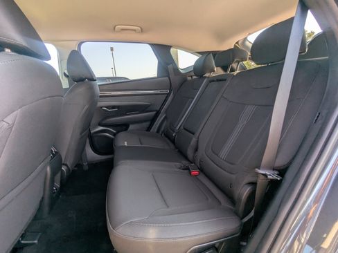 Used 2024 Hyundai Tucson SEL FWD image 16