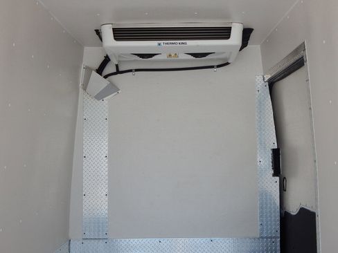 Used 2023 Ford Transit 250 148 High Roof Extended RWD image 4