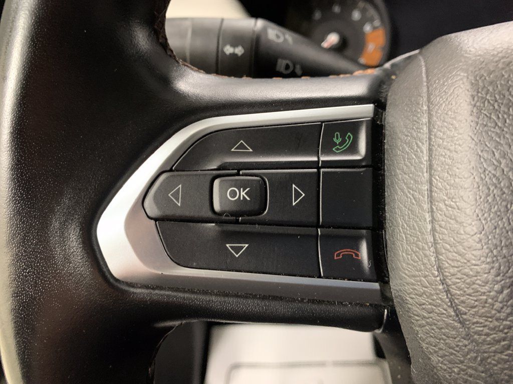 Used 2022 Jeep Compass Limited AWD/4WD image 23