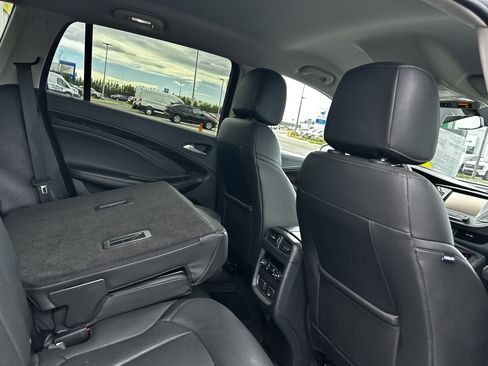 Used 2019 Buick Envision Essence image 10