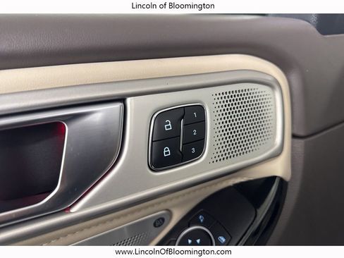 Used 2022 Ford Explorer Platinum w/ Equipment Group 601A image 60